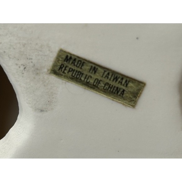 Vintage Ceramic 1940-1970's Sleeping Kitty Cat Tape Dispenser Made In Taiwan ROC - Picture 3 of 9